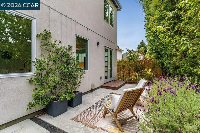 1169 Hearst Ave B, Berkeley, CA 94702
