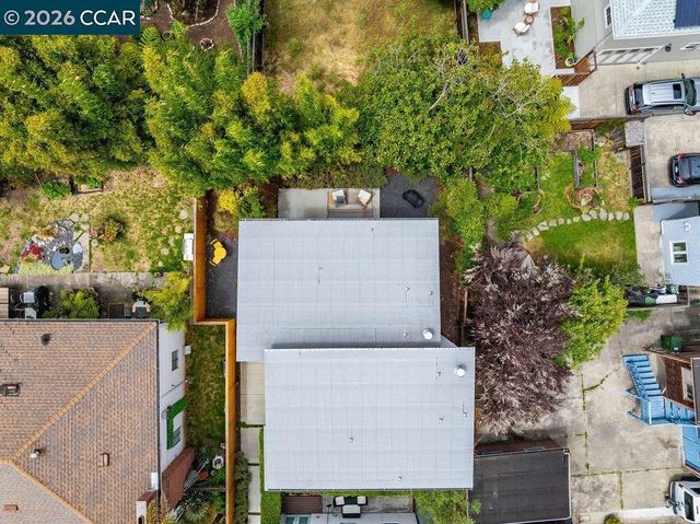 1169 Hearst Ave B, Berkeley, CA 94702