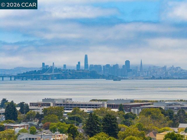 1169 Hearst Ave B, Berkeley, CA 94702