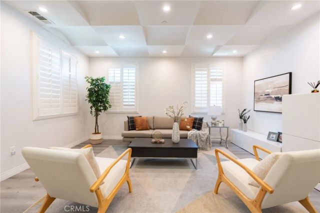 3945 Blanche, Pasadena, CA 91107