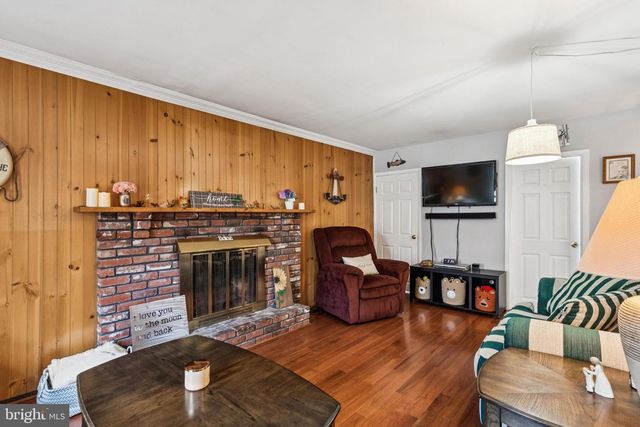 238 PARK AVE, Marlton, NJ 08053