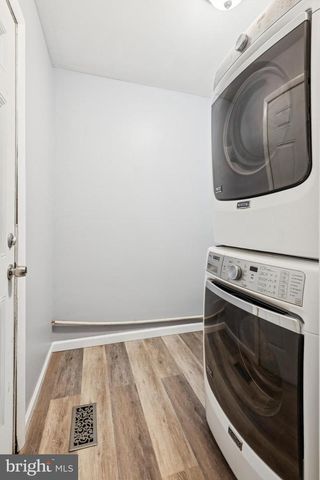 238 PARK AVE, Marlton, NJ 08053