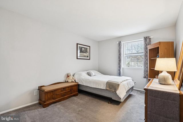 238 PARK AVE, Marlton, NJ 08053