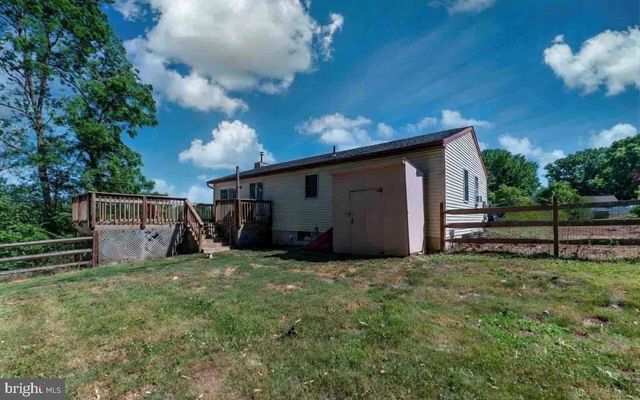 182 ROSE VALLEY RD, Pottstown, PA 19464