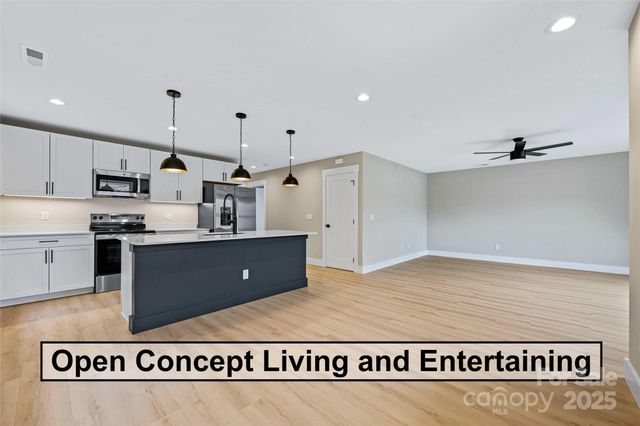 36 Harkins Avenue, Canton, NC 28716