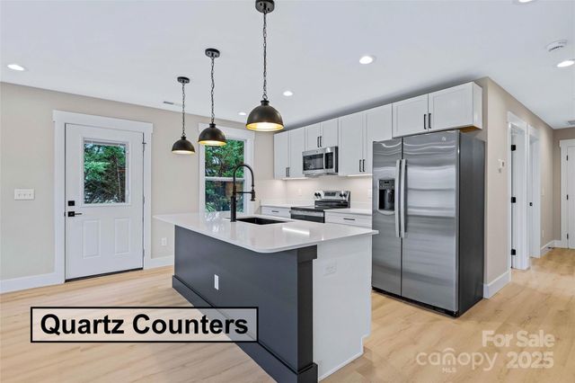 36 Harkins Avenue, Canton, NC 28716