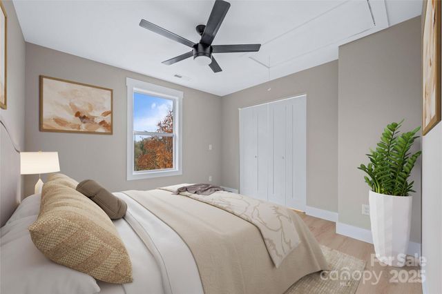 36 Harkins Avenue, Canton, NC 28716