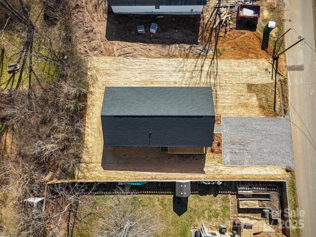 36 Harkins Avenue, Canton, NC 28716