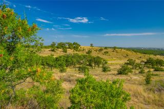 7327 Spiro TRL, Austin, TX 78738