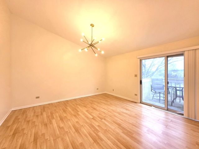 1376 Longacre Lane, Wheeling, IL 60090