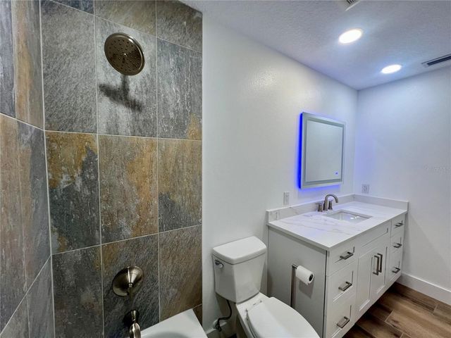 1646 ROBIN HOOD LANE, Clearwater, FL 33764