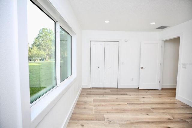 1646 ROBIN HOOD LANE, Clearwater, FL 33764