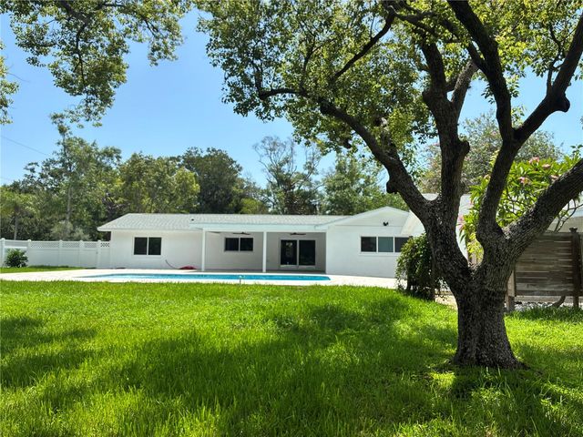 1646 ROBIN HOOD LANE, Clearwater, FL 33764