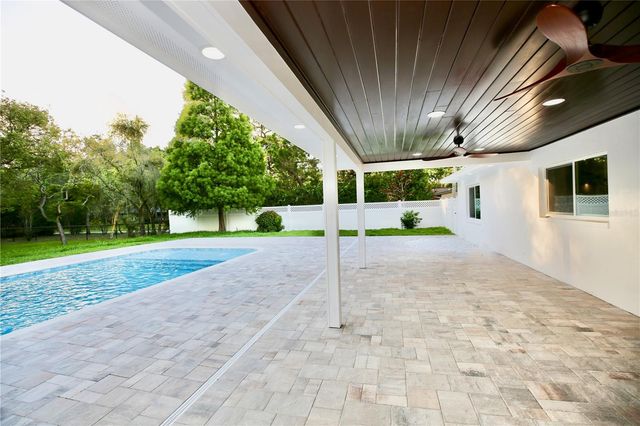 1646 ROBIN HOOD LANE, Clearwater, FL 33764
