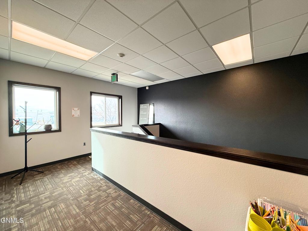 2407 2nd Avenue W, Williston, ND 58801 photo 10