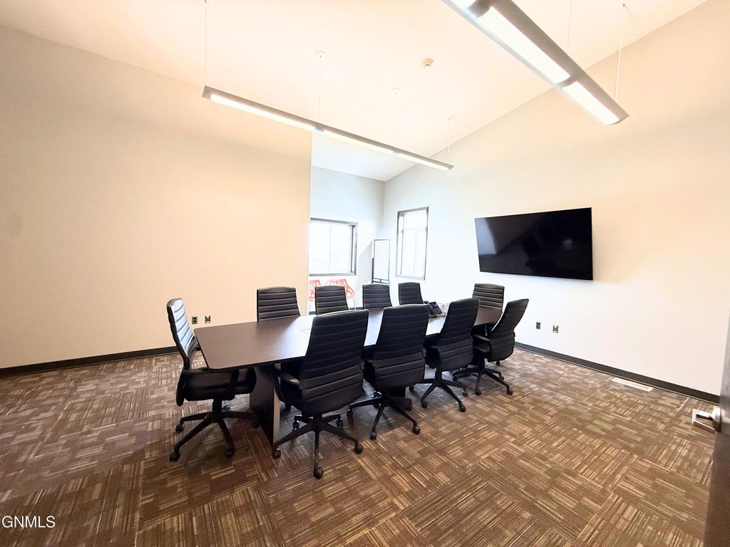 2407 2nd Avenue W, Williston, ND 58801 photo 22