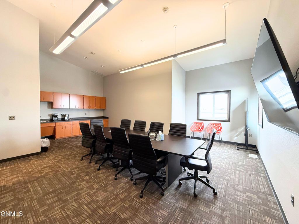 2407 2nd Avenue W, Williston, ND 58801 photo 23