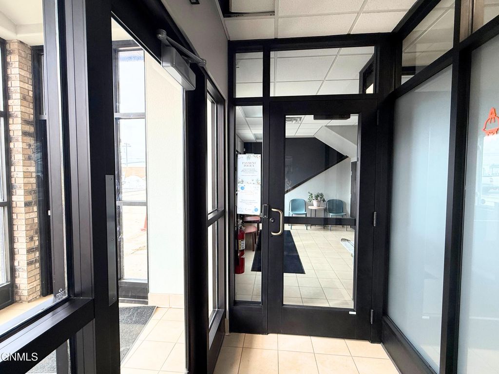 2407 2nd Avenue W, Williston, ND 58801 photo 6