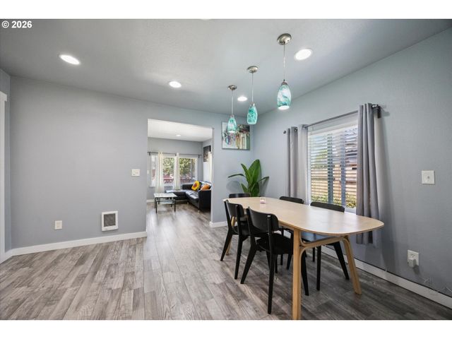 7120 Se 83RD Ave, Portland, OR 97266