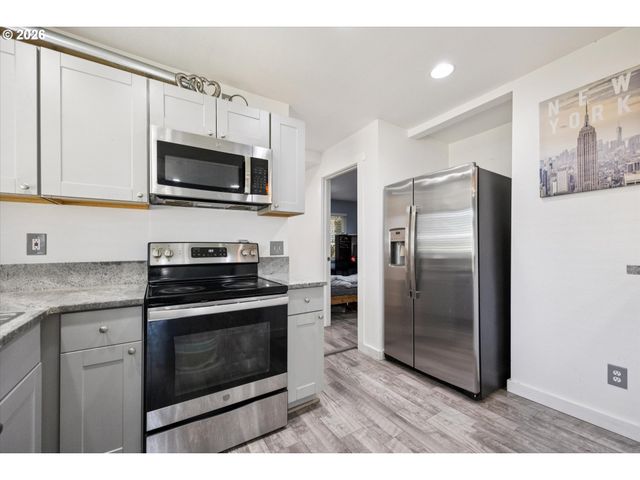 7120 Se 83RD Ave, Portland, OR 97266