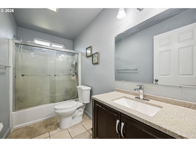 7120 Se 83RD Ave, Portland, OR 97266