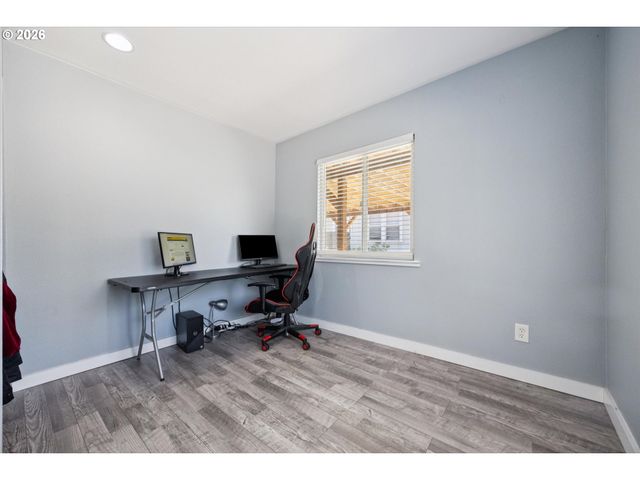 7120 Se 83RD Ave, Portland, OR 97266