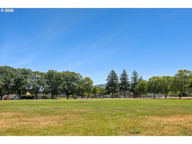 7120 Se 83RD Ave, Portland, OR 97266