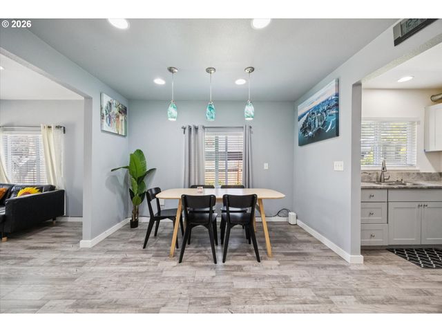 7120 Se 83RD Ave, Portland, OR 97266