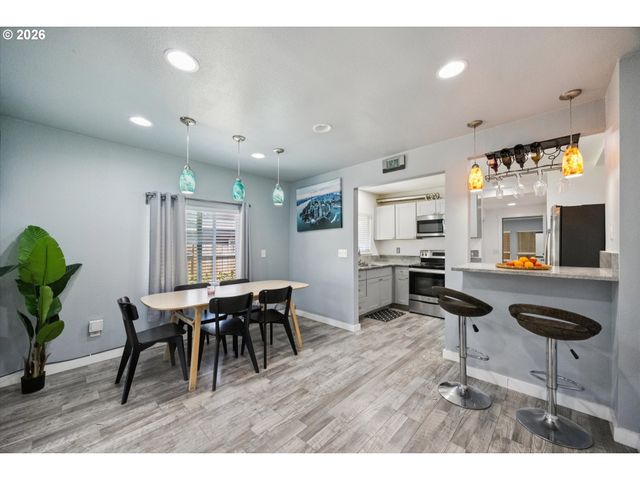 7120 Se 83RD Ave, Portland, OR 97266
