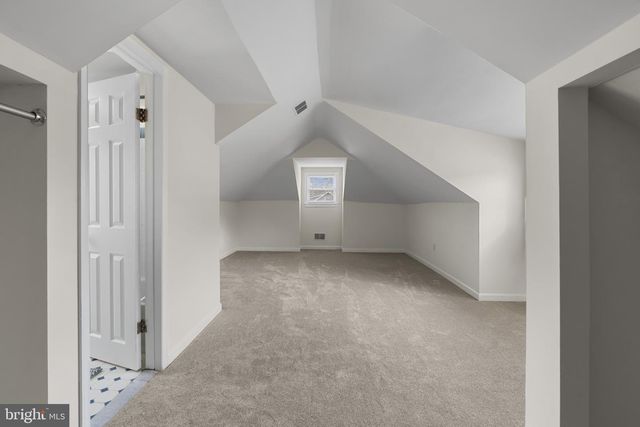 620 N LINCOLN AVE, Moorestown, NJ 08057