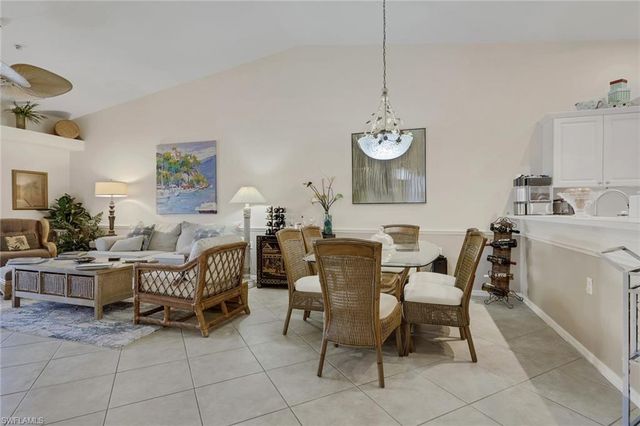 8620 Cedar Hammock CIR # 1121, Naples, FL 34112