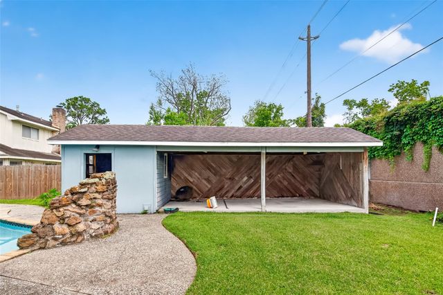 12531 Lancelot Drive, Houston, TX 77031