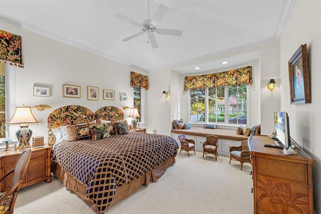 6968 SE Harbor Circle, Stuart, FL 34996