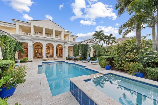 6968 SE Harbor Circle, Stuart, FL 34996