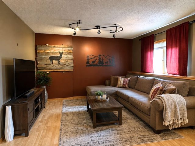 2827 62nd Avenue, Princeton, MN 55371