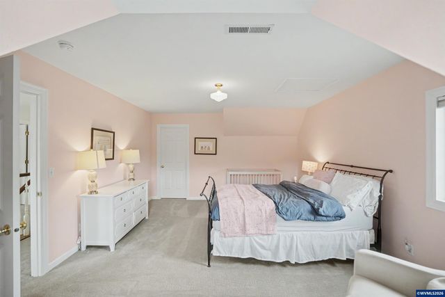 3374 Augusta National Dr S, Salem, OR 97302