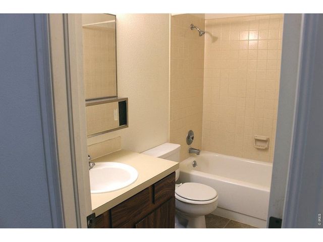 3200 Azalea Dr F2, Fort Collins, CO 80526