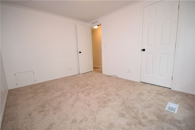 464 Canterbury Circle, Collier Twp, PA 15106