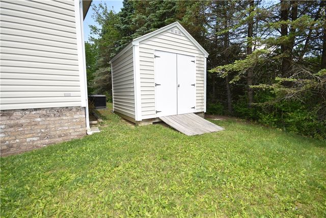464 Canterbury Circle, Collier Twp, PA 15106