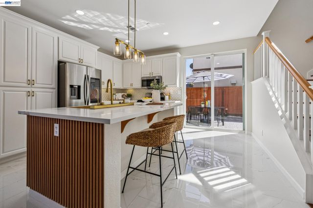 34102 Zaner Way, Union City, CA 94587
