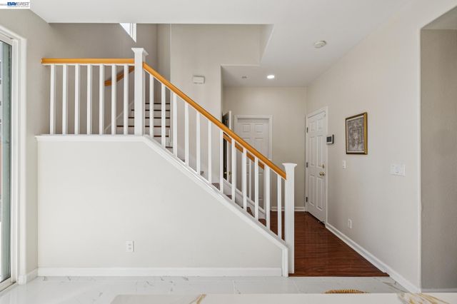 34102 Zaner Way, Union City, CA 94587