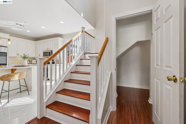 34102 Zaner Way, Union City, CA 94587