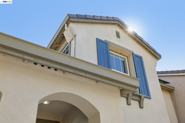 34102 Zaner Way, Union City, CA 94587