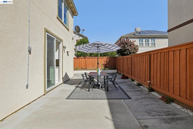 34102 Zaner Way, Union City, CA 94587