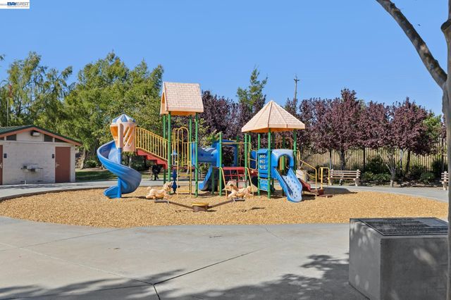 34102 Zaner Way, Union City, CA 94587