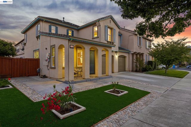 34102 Zaner Way, Union City, CA 94587