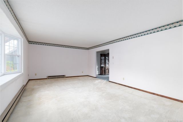 6 El Toro Drive, Bristol, CT 06010