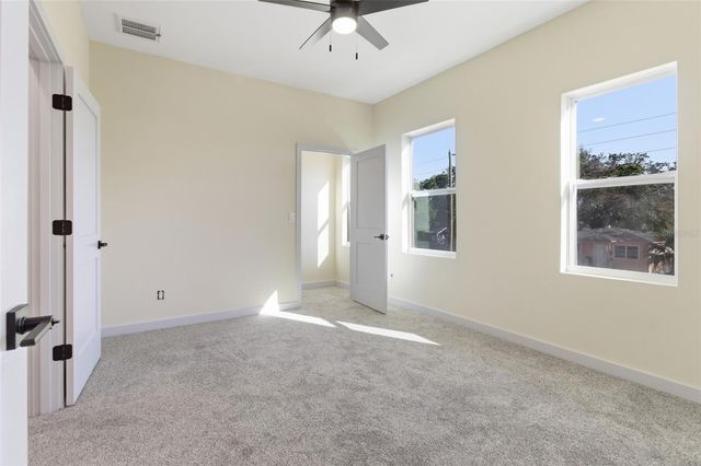 4755 11TH AVENUE S, St Petersburg, FL 33711