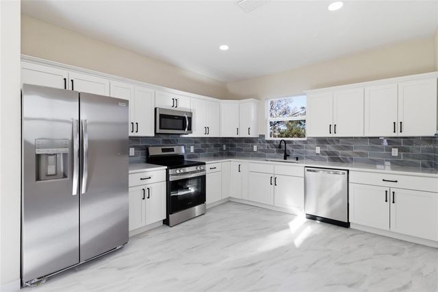4755 11TH AVENUE S, St Petersburg, FL 33711