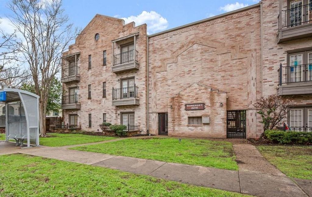 2216 San Gabriel ST 201, Austin, TX 78705
